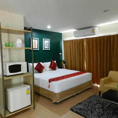 Klean Residence Hotel Bangkok Esterno foto