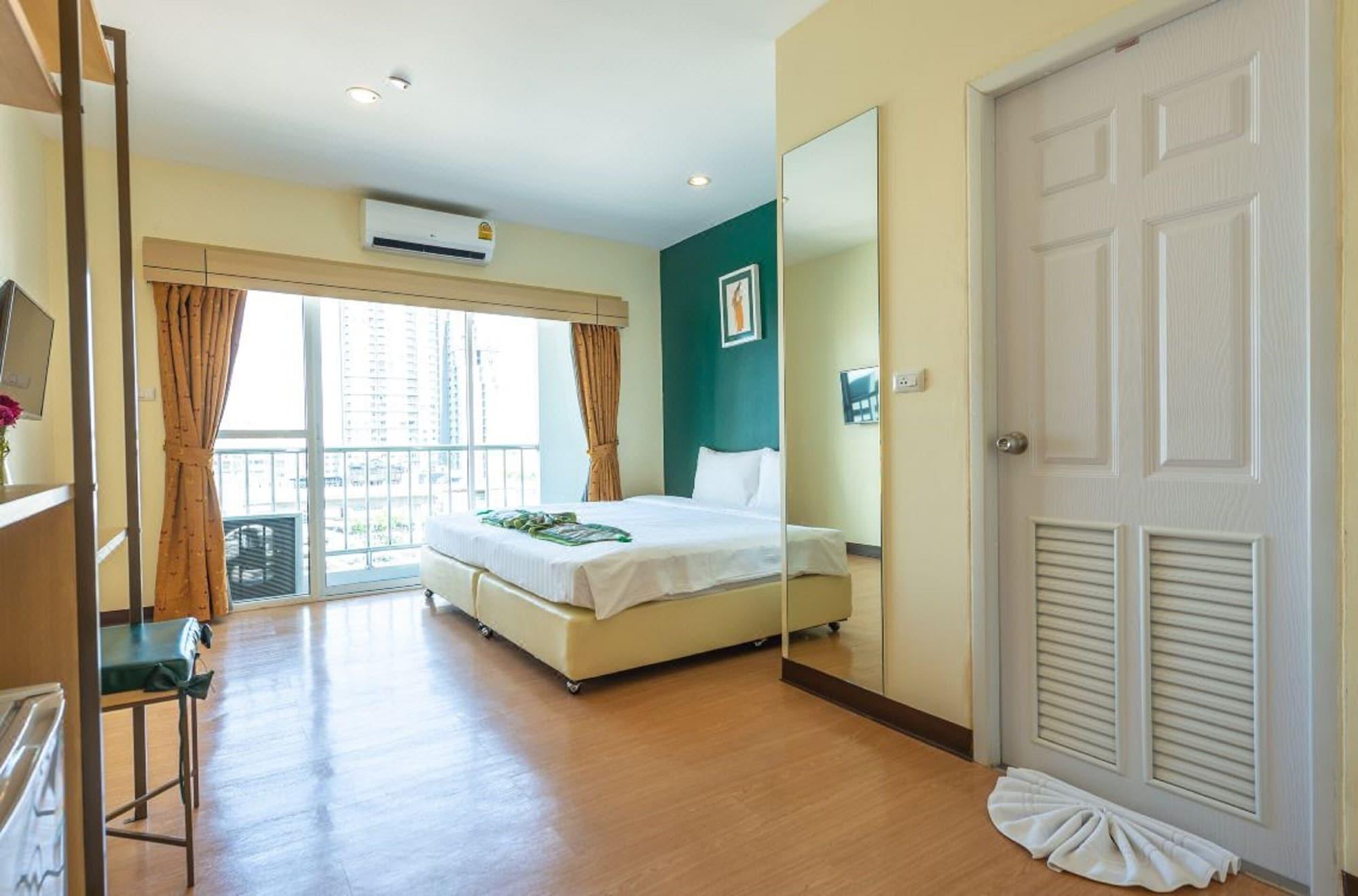 Klean Residence Hotel Bangkok Esterno foto