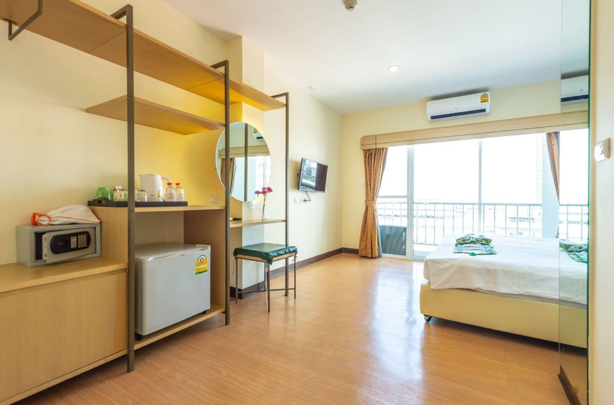 Klean Residence Hotel Bangkok Esterno foto