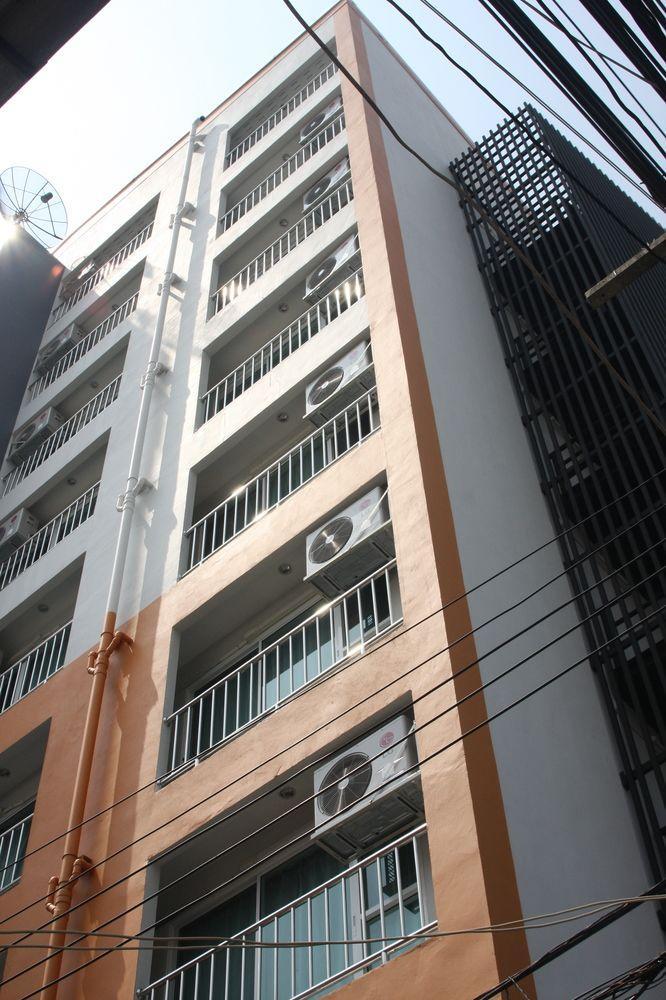 Klean Residence Hotel Bangkok Esterno foto