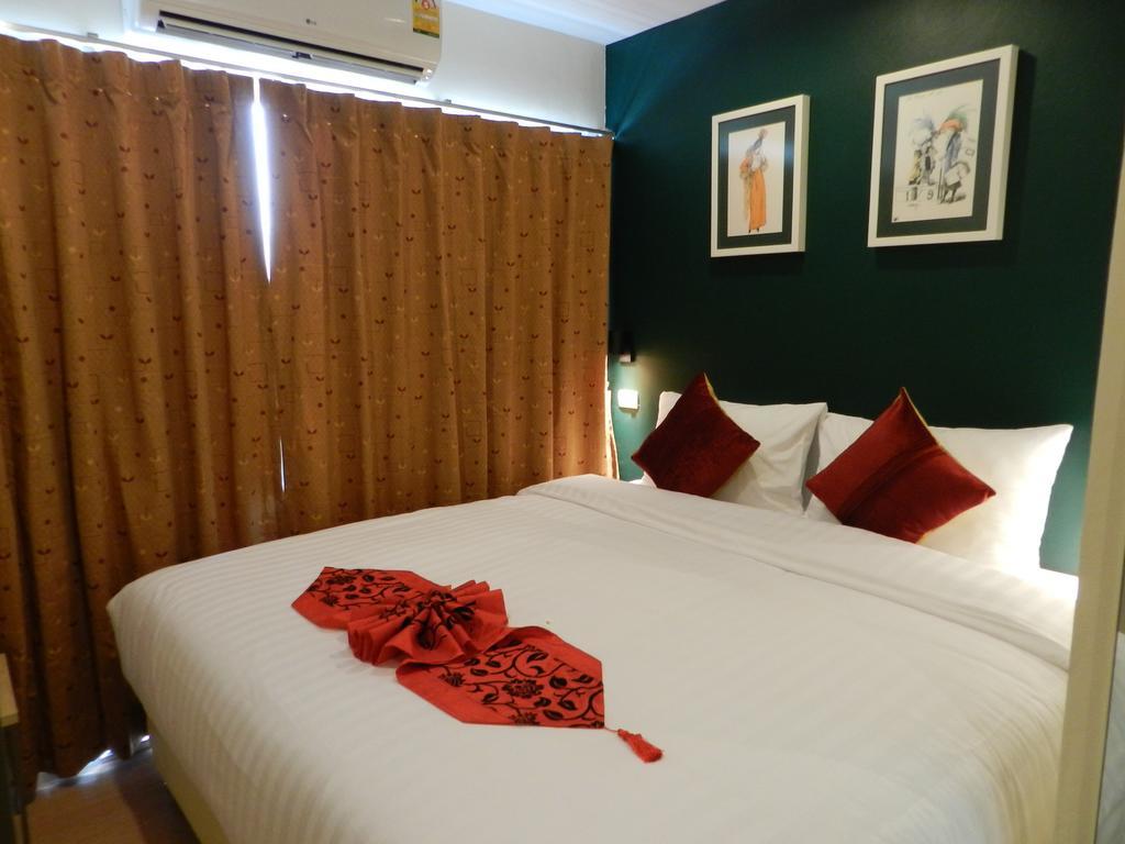 Klean Residence Hotel Bangkok Esterno foto